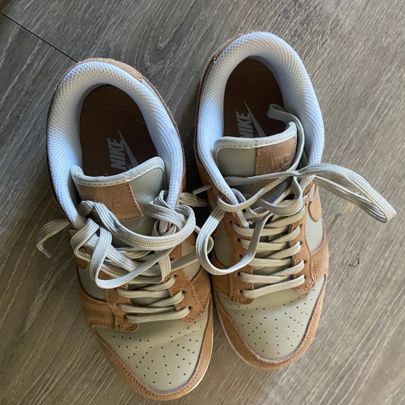Nike Dunk  8.5-9 women Beige Neutral Color - Picture 7 of 10